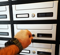 Profi postaláda zárcsere Budapest